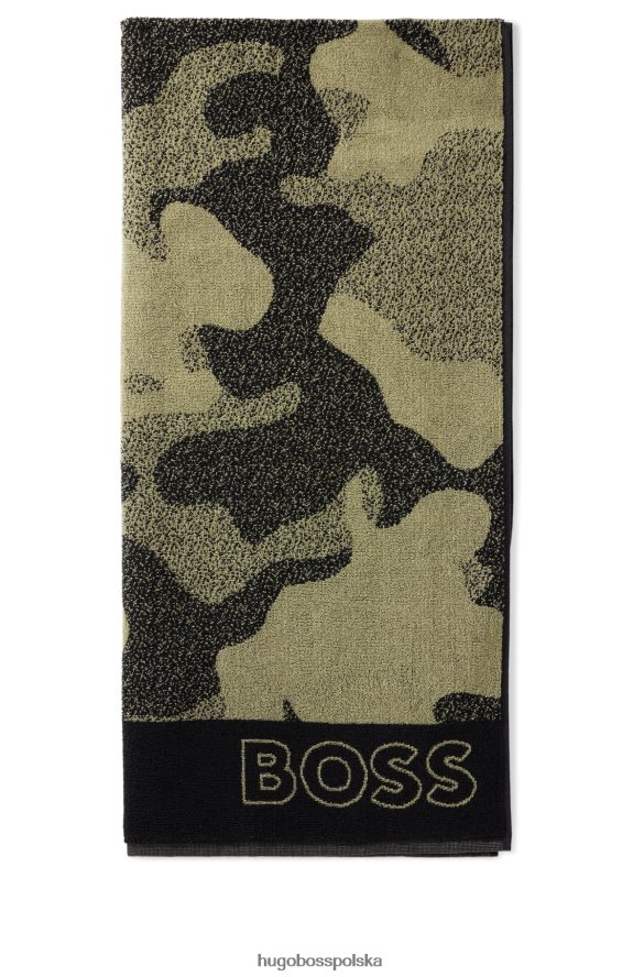 Hugo Boss & NBA ręcznik plażowy w kamuflaż zielone wzorzyste R0X0H62481
