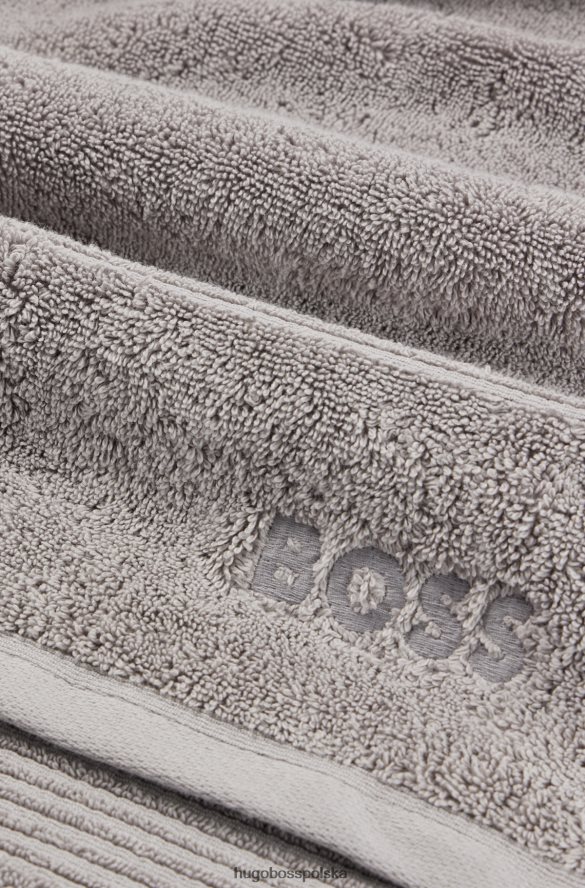 Hugo Boss Srebrny ręcznik dla gości hugo z haftowanym logo, wykonany z bawełny egejskiej srebro R0X0H65573