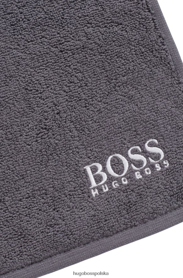 Hugo Boss ciemnoszara chusteczka do twarzy z egipskiej bawełny z kontrastowym logo hugo ciemno szary R0X0H65563