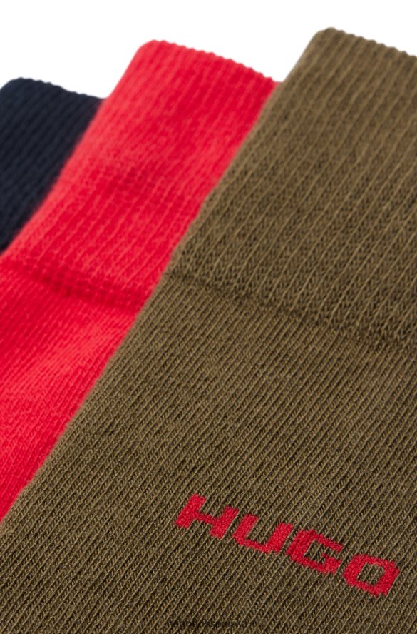 Hugo Boss trzypak skarpetek o regularnej długości z logo w kolorze czarnym hugo czarny/jasnobrązowy/czerwony R0X0H64627