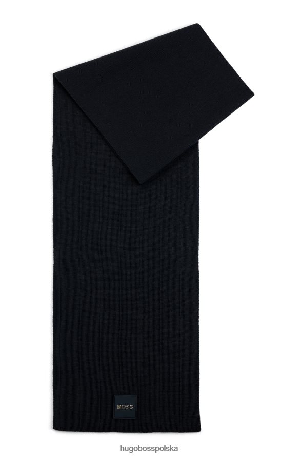 Hugo Boss czarny prążkowany szalik z metalowym logo i napisem hugo czarny R0X0H65063