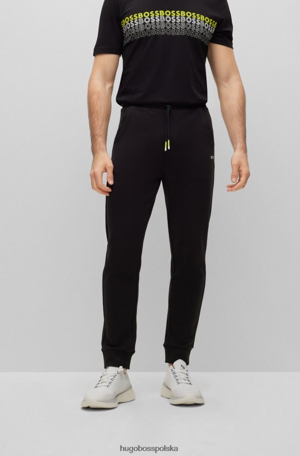 Hugo Boss Czarne spodnie dresowe Hugo o regularnym kroju z wielobarwnymi logo czarny R0X0H63529