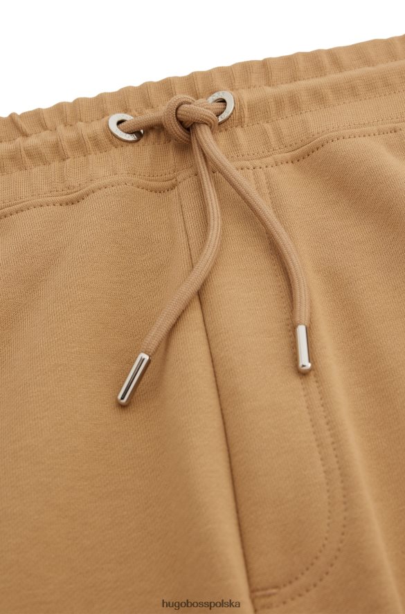 Hugo Boss Szorty hugo z bawełny organicznej z naszywką Union Jack w kolorze beżowym beżowy R0X0H63316