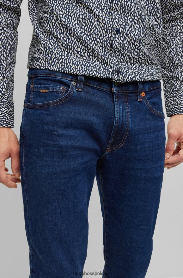 Hugo Boss ciemnoniebieskie dżinsy o regularnym kroju z wygodnego, elastycznego denimu hugo w kolorze marmurkowego indygo ciemny niebieski R0X0H61595