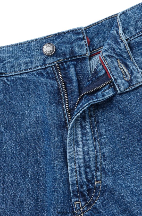 Hugo Boss jasnoniebieskie dżinsy Hugo o regularnym kroju z niebieskiego sztywnego denimu jasny niebieski R0X0H64370