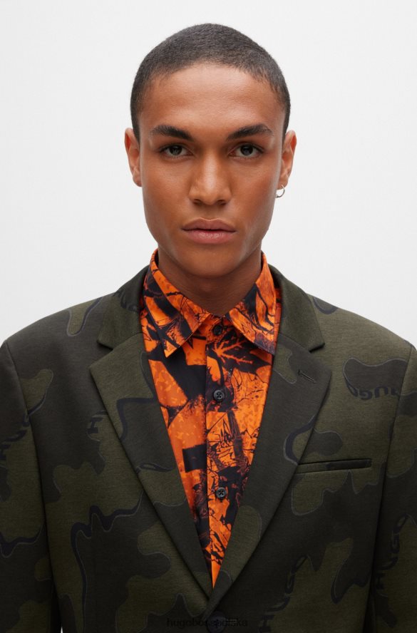 Hugo Boss ciemnozielony, wyjątkowo dopasowany garnitur Hugo z elastycznego materiału w kamuflażu ciemnozielony R0X0H63553