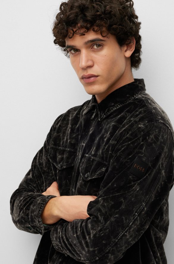 Hugo Boss Koszula oversize z bawełnianego aksamitu Hugo w kolorze śniegu z efektem śniegu czarny R0X0H64409