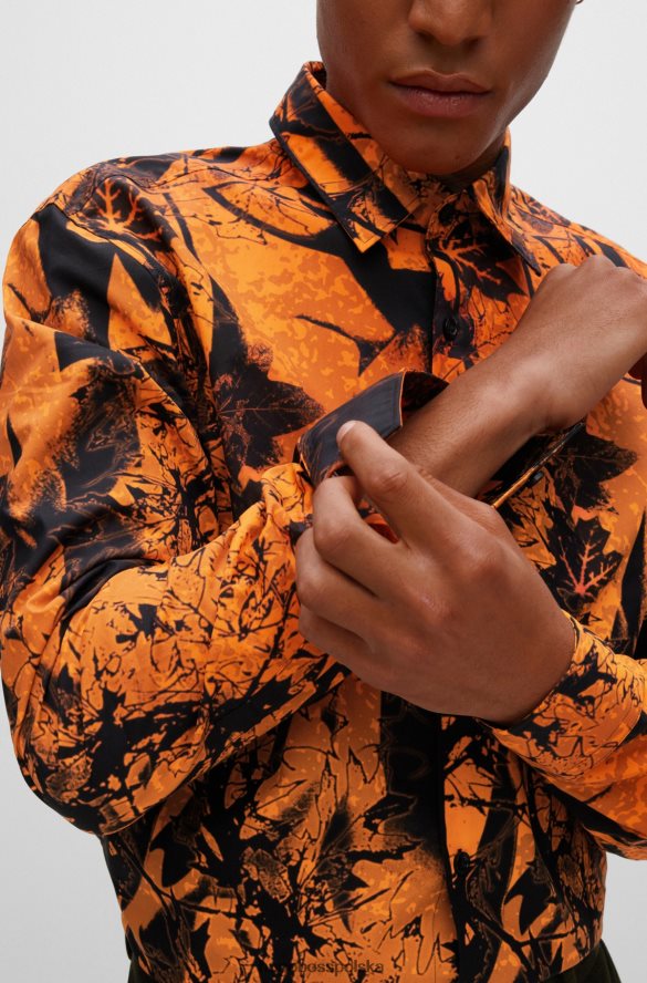 Hugo Boss ciemnopomarańczowa koszula o dopasowanym kroju z bawełny z sezonowym nadrukiem hugo ciemna pomarańcza R0X0H63533