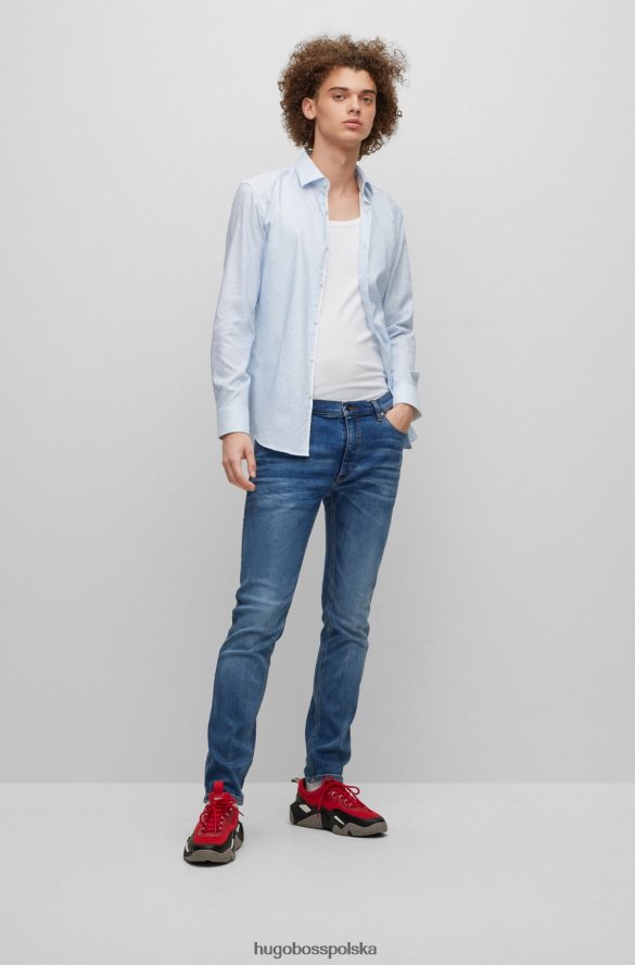 Hugo Boss jasnoniebieska koszula o dopasowanym kroju z bawełnianego płótna hugo w geometryczne wzory jasny niebieski R0X0H62334