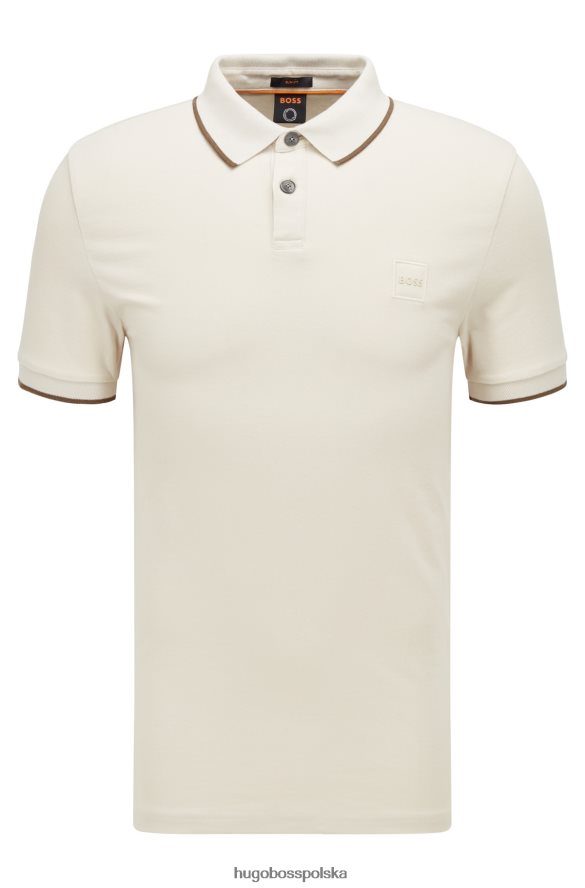 Hugo Boss Hugo jasnobeżowa koszulka polo z elastycznej bawełny o dopasowanym kroju i naszywką z logo jasny beż R0X0H62887