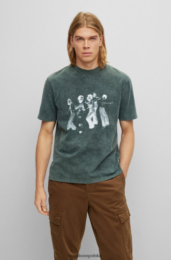 Hugo Boss T-shirt hugo z brzoskwiniowej bawełny z sezonowym nadrukiem w kolorze ciemnozielonym ciemnozielony R0X0H64033