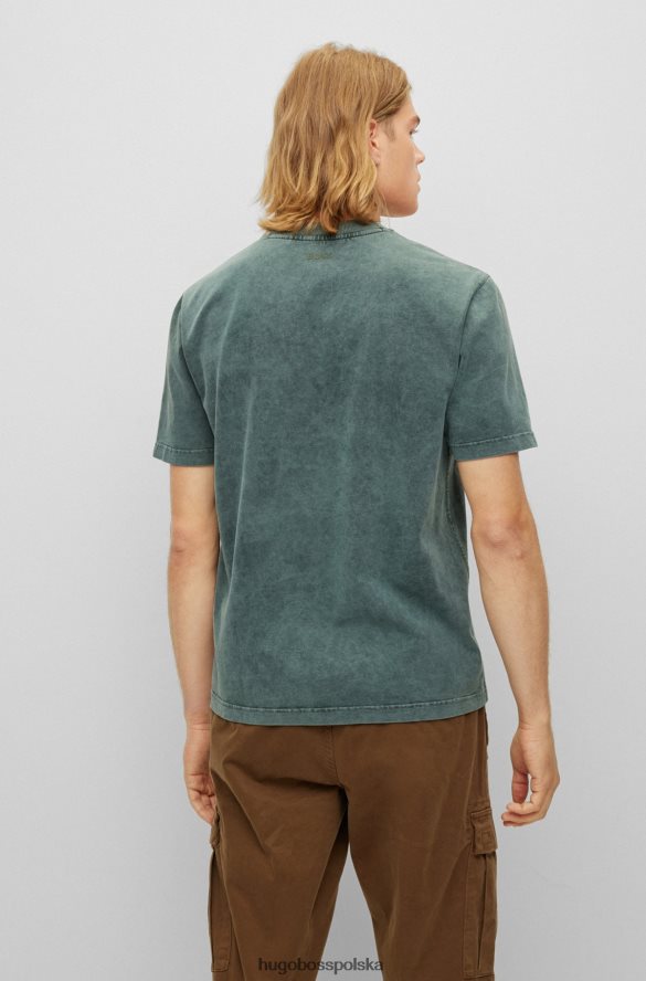 Hugo Boss T-shirt hugo z brzoskwiniowej bawełny z sezonowym nadrukiem w kolorze ciemnozielonym ciemnozielony R0X0H64033