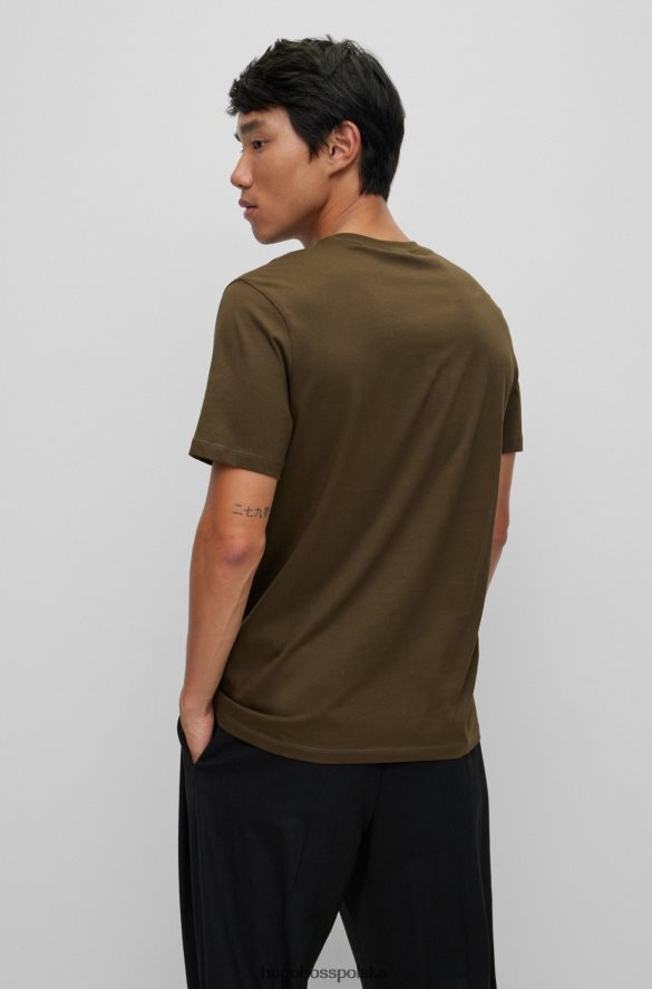 Hugo Boss bawełniana koszulka z nadrukiem w kamuflaż marki Hugo w kolorze ciemnozielonym ciemnozielony R0X0H63080