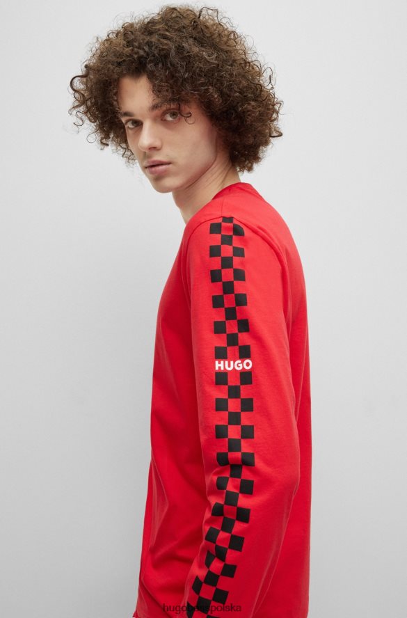 Hugo Boss czerwona koszulka z bawełnianego jerseyu z grafiką logo na rękawach hugo czerwony R0X0H61717