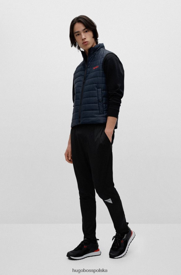 Hugo Boss Wodoodporna, wyściełana kamizelka o dopasowanym kroju z kontrastowym logo hugo w kolorze ciemnoniebieskim ciemny niebieski R0X0H62094
