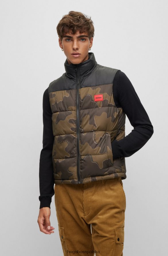 Hugo Boss wzorzysta kamizelka Hugo o dopasowanym kroju z kamuflażowym nadrukiem i wbudowanymi logo wzorzyste R0X0H62819