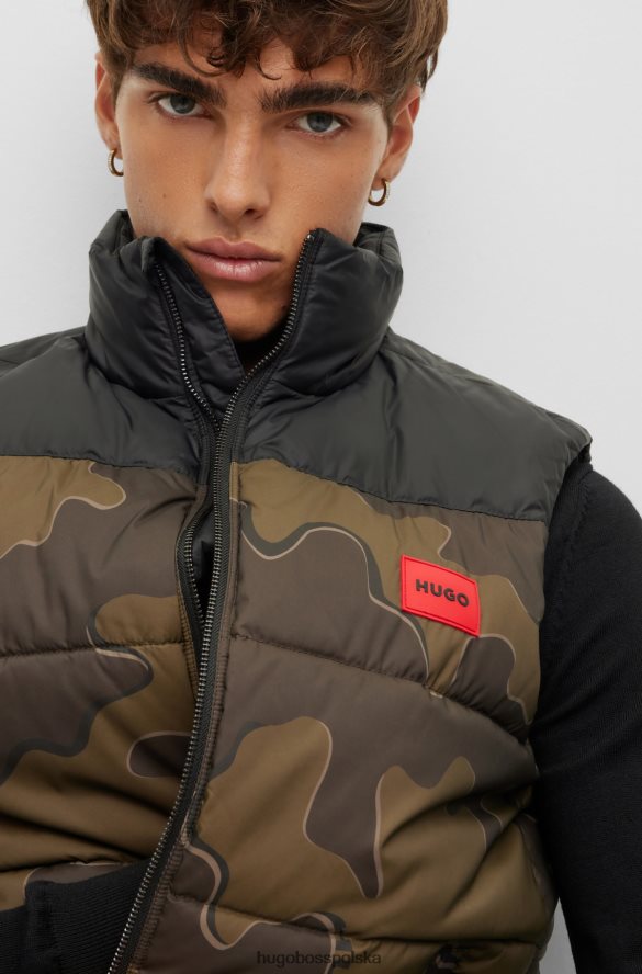 Hugo Boss wzorzysta kamizelka Hugo o dopasowanym kroju z kamuflażowym nadrukiem i wbudowanymi logo wzorzyste R0X0H62819