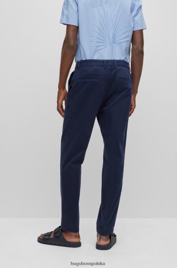 Hugo Boss Hugo ciemnoniebieskie spodnie z zakładkami z przodu, z elastycznej bawełny o diagonalnym splocie ciemny niebieski R0X0H63870