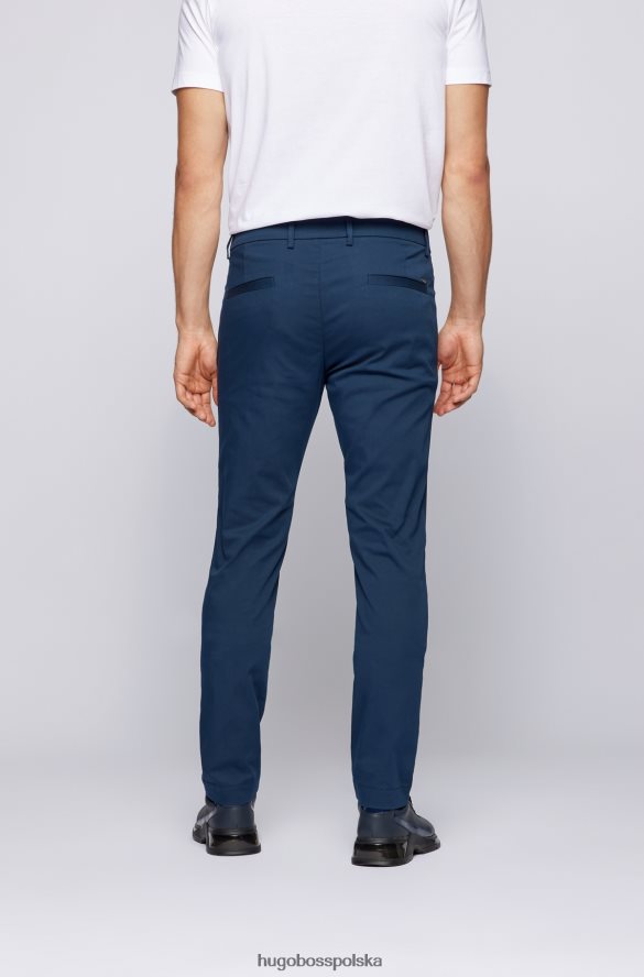 Hugo Boss ciemnoniebieskie spodnie slim fit z mieszanki zawierającej bawełnę, z kieszeniami z taśmą hugo ciemny niebieski R0X0H64105