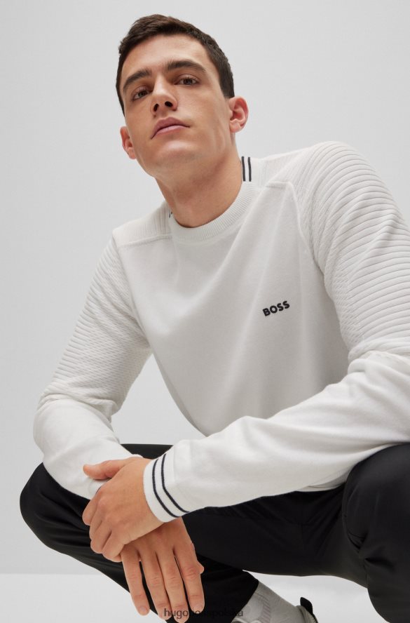 Hugo Boss biały sweter Hugo z bawełny organicznej o regularnym kroju z logo i daszkiem biały R0X0H62336
