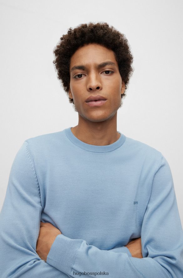 Hugo Boss jasnoniebieski sweter z wyszytym logo hugo, wykonany z odpowiedzialnej wełny jasny niebieski R0X0H61641